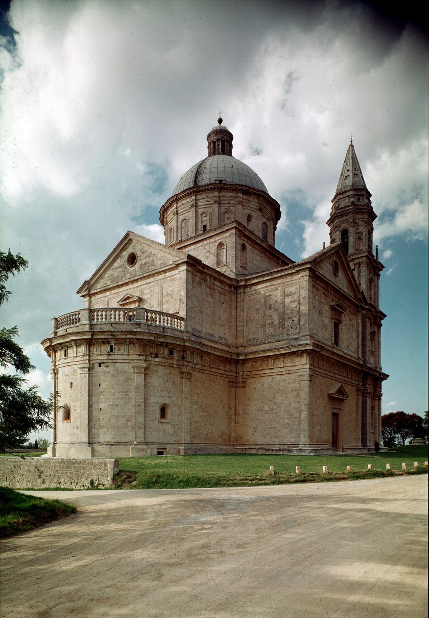 Kilátás a San Biagio templomra, amelyet Antonio da Sangallo építész épített, az egykori (1453-1534) 1518-1545 Montepulciano, Toszkána. Olaszország alkotó: Antonio da the elder Sangallo