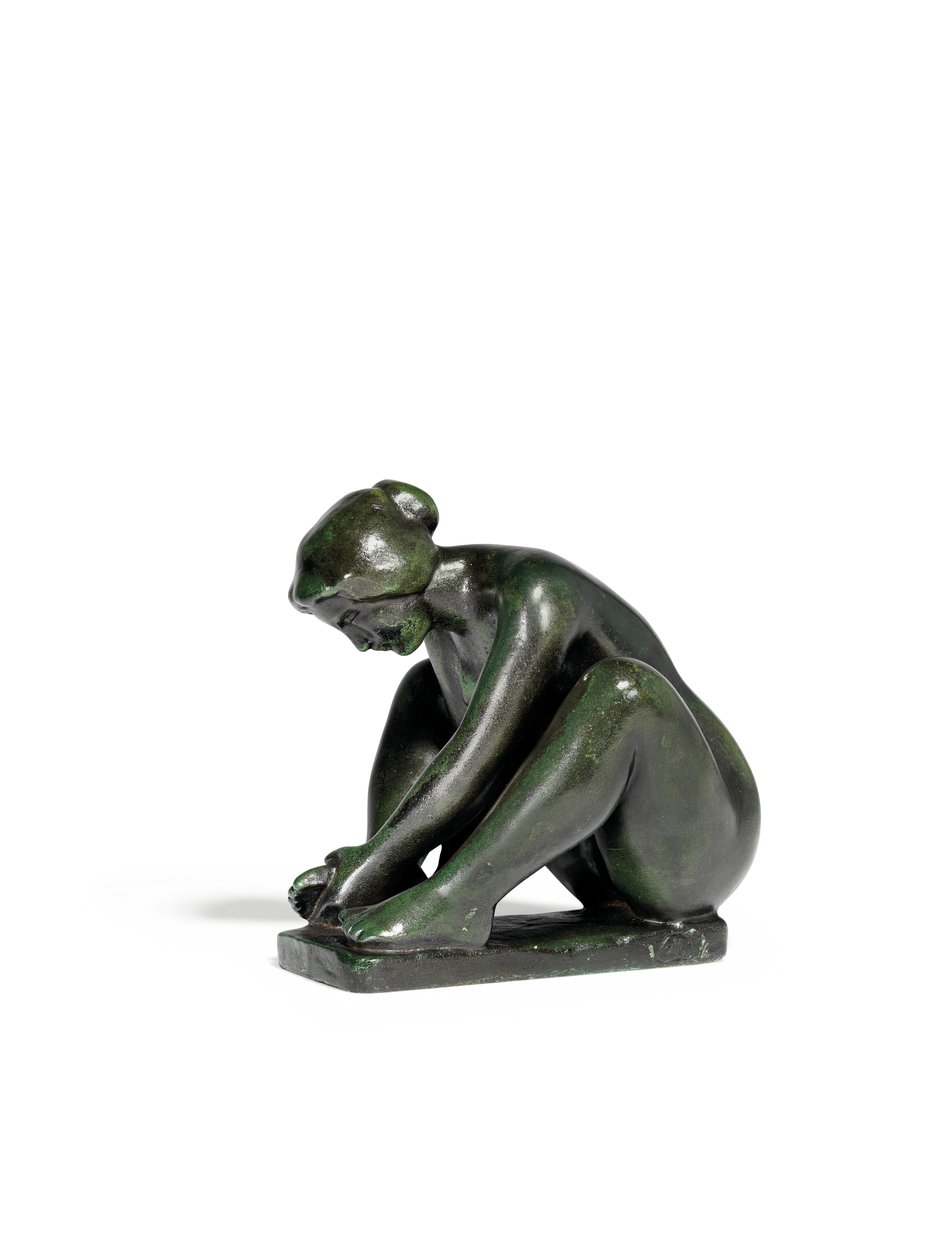 Guggoló Lány, Aki Egy Lábát tartja alkotó: Aristide Maillol