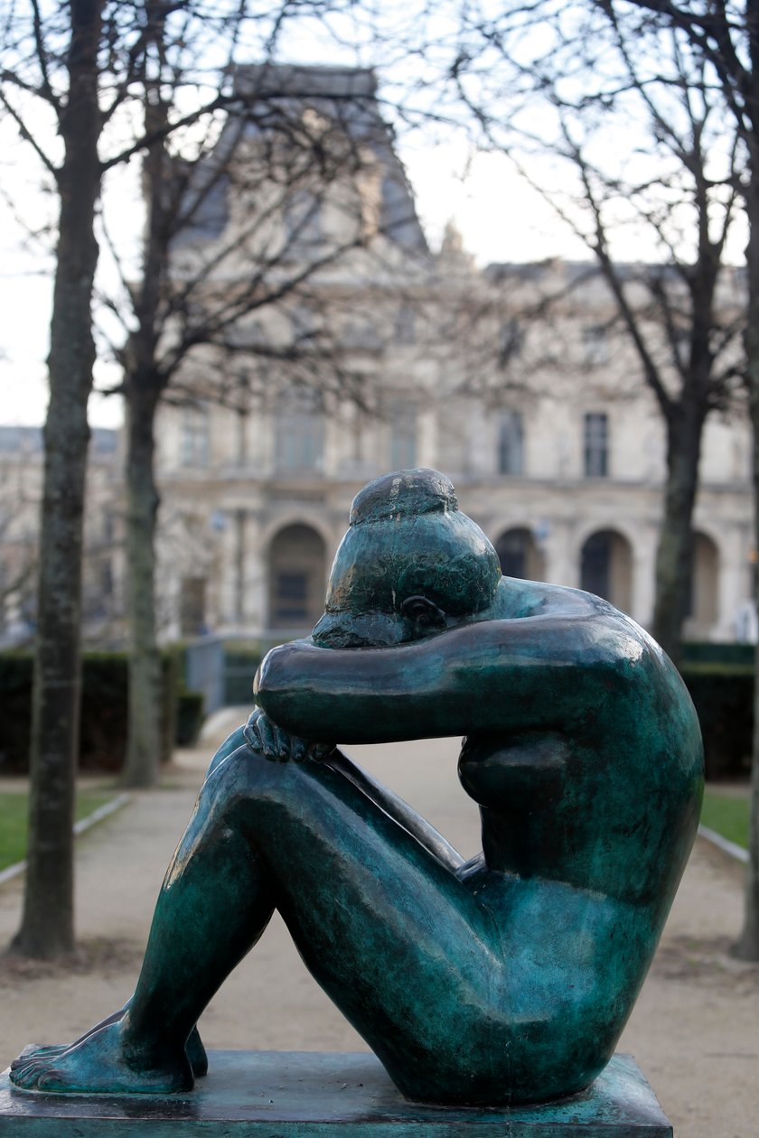 Tuileriák kertje, Aristide Maillol, Éjszaka, Párizs, Franciaország (fotó) alkotó: Aristide Maillol