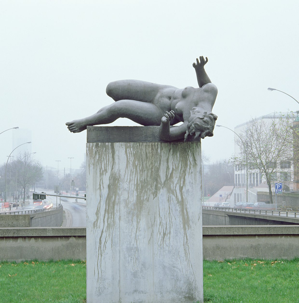 A folyó (La riviere etendue), 1939-43 (ólom) (lásd még: 408420) alkotó: Aristide Maillol