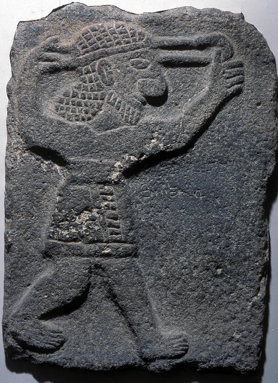 Parittyával lövöldöző figura, Tell Halaf alkotó: Assyrian