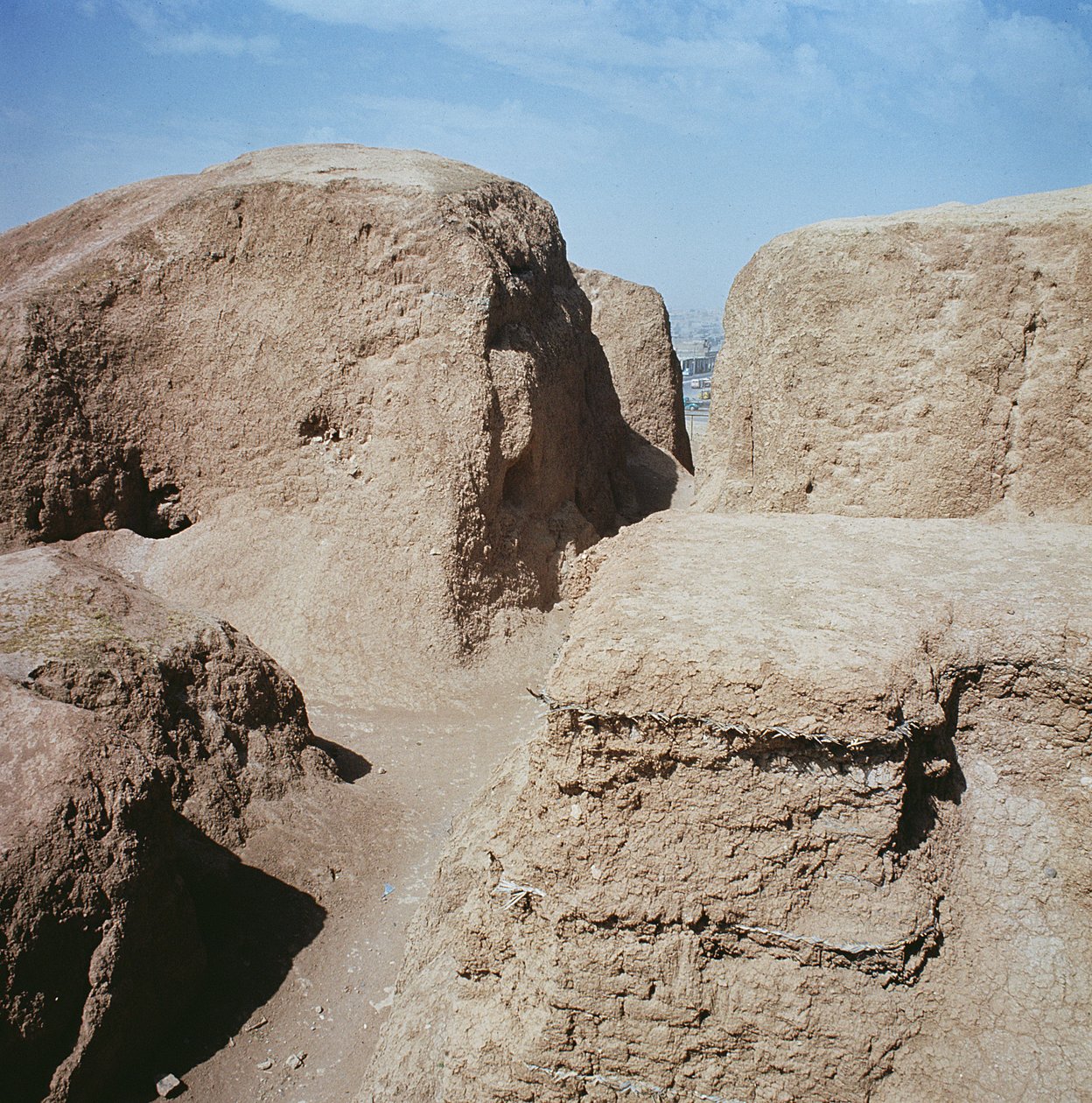 Shamash Gate (fotó) alkotó: Assyrian