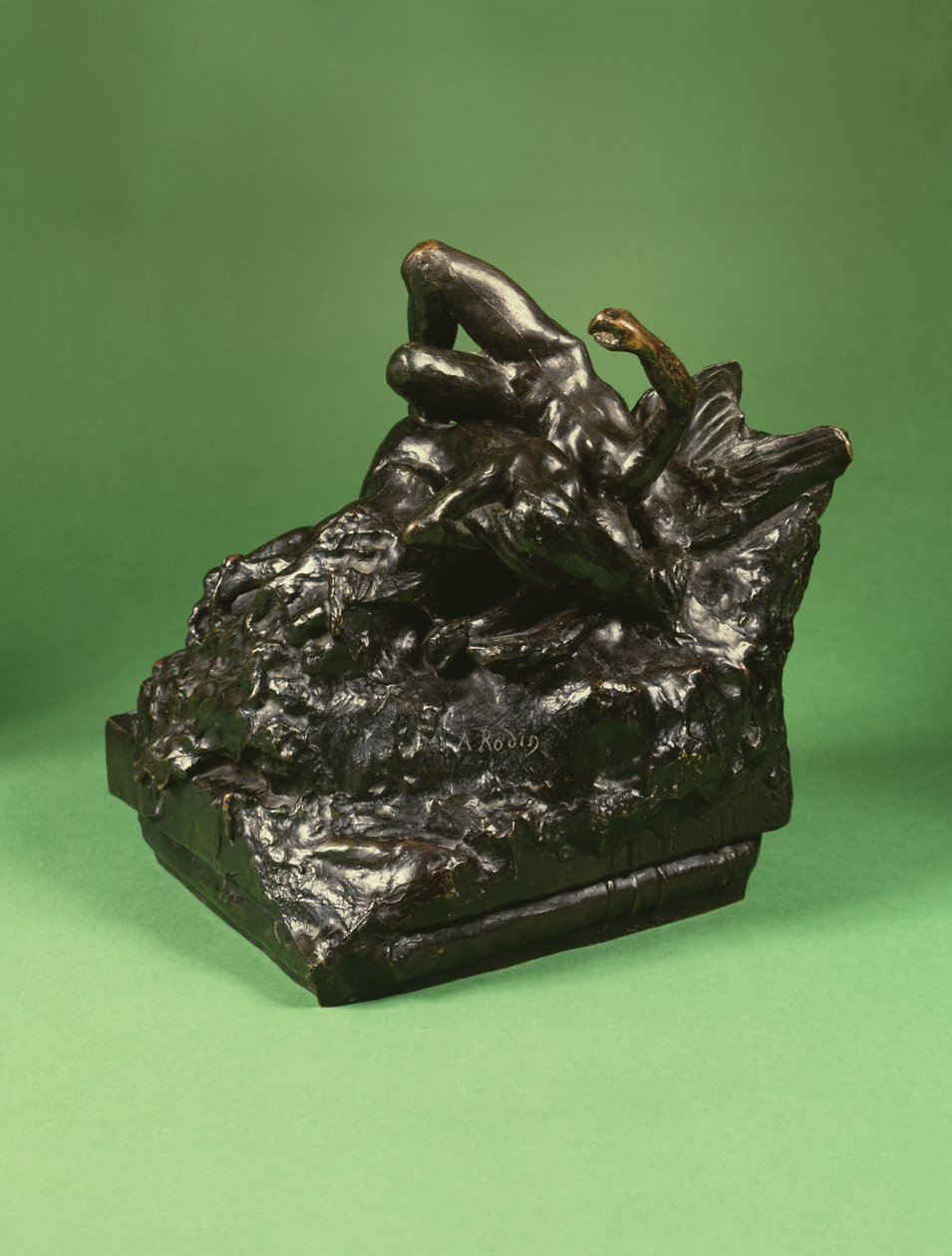 Ikarusz bukása (bronz) alkotó: Auguste Rodin
