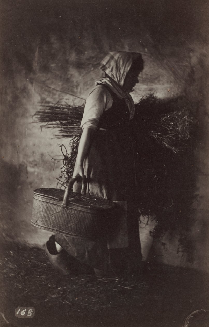 Kosarat és szénát cipelő parasztnő, c. 1870. alkotó: Auguste Giraudon