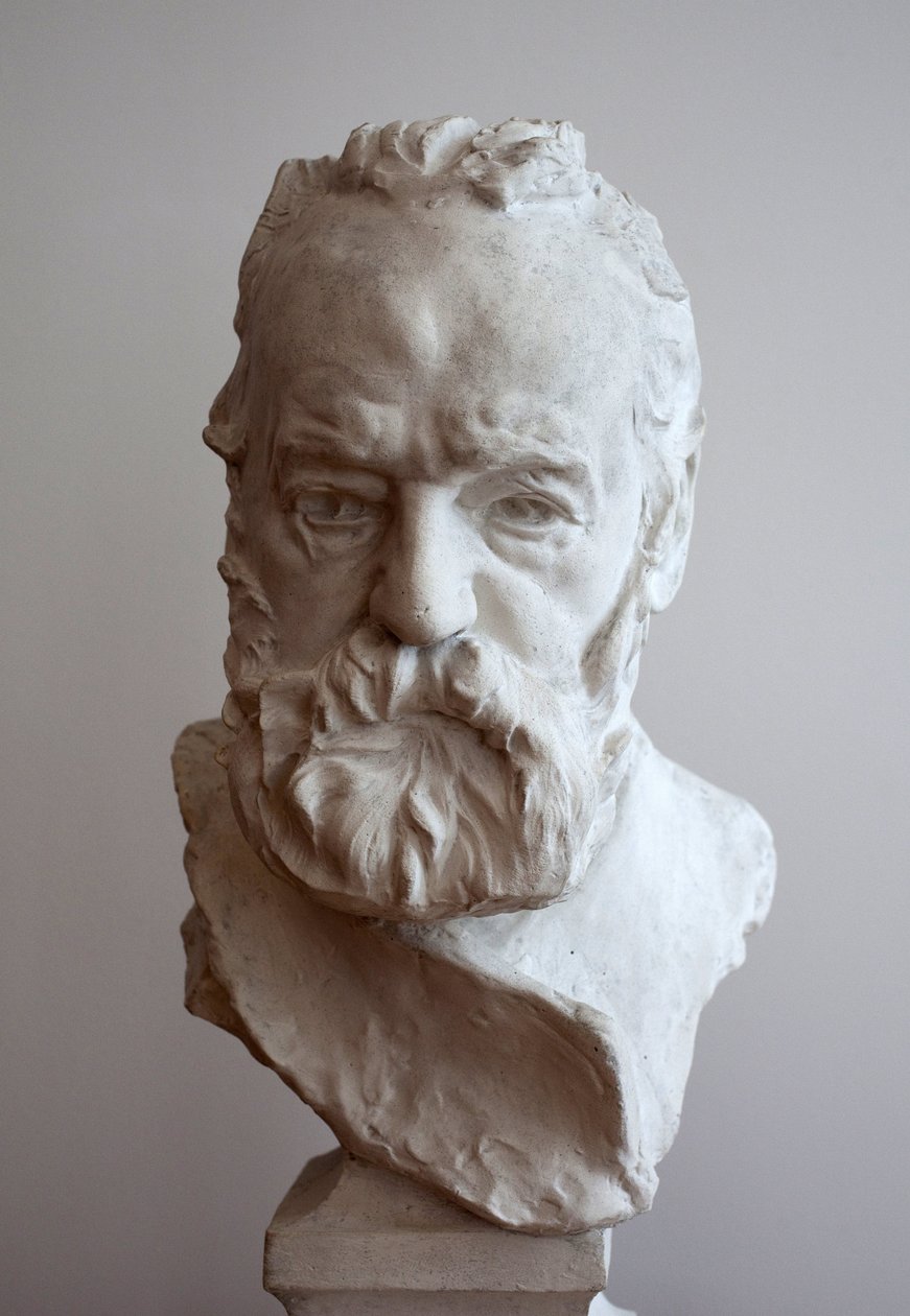 Victor Hugo (1802-1885) mellszobra portréja. Auguste Rodin (1840-1917) vakolata alkotó: Auguste Rodin