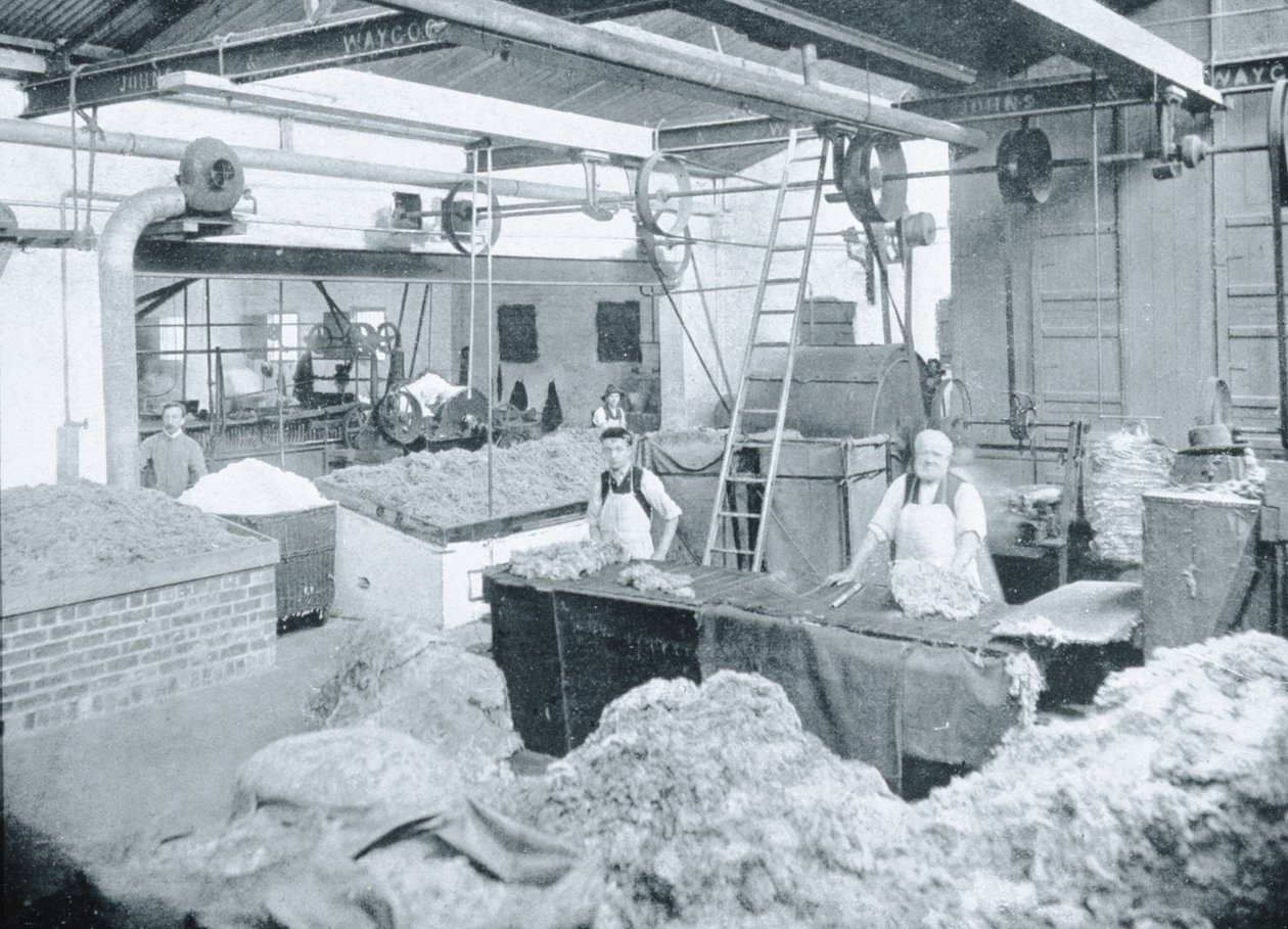 Interior of a Hat Mill, Victoria, 1900 körül, az 1908-ban megjelent „Déli kereszt alatt – Ausztrália pillantásai” alkotó: Australian Photographer