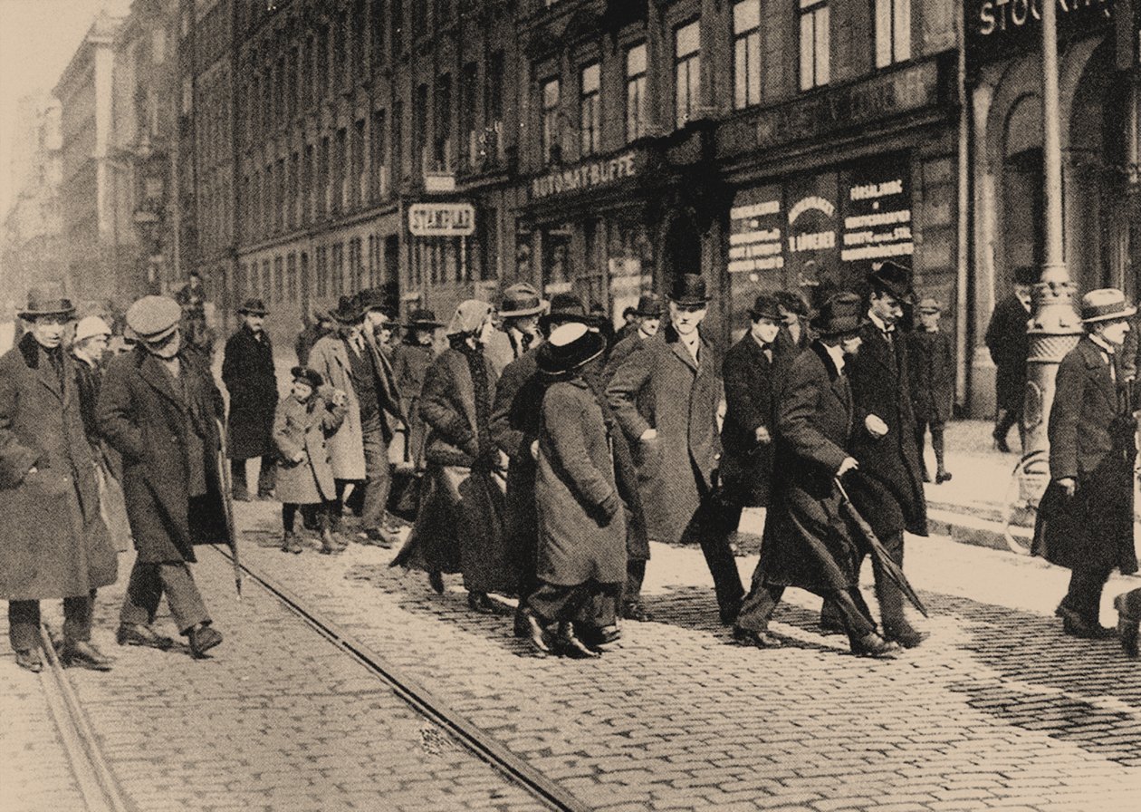 Lenin Stockholmban Ture Nermannel és Carl Lindhagennel 1917. április 13-án alkotó: Axel Malmström