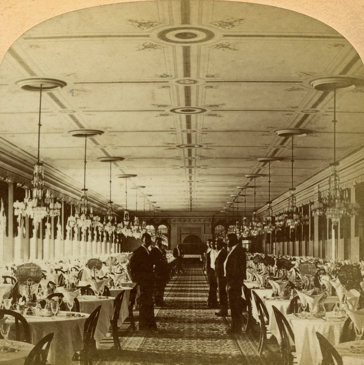 Ebédlő, Grand Union Hotel, Saratoga, New York, USA. alkotó: B. W. Kilburn