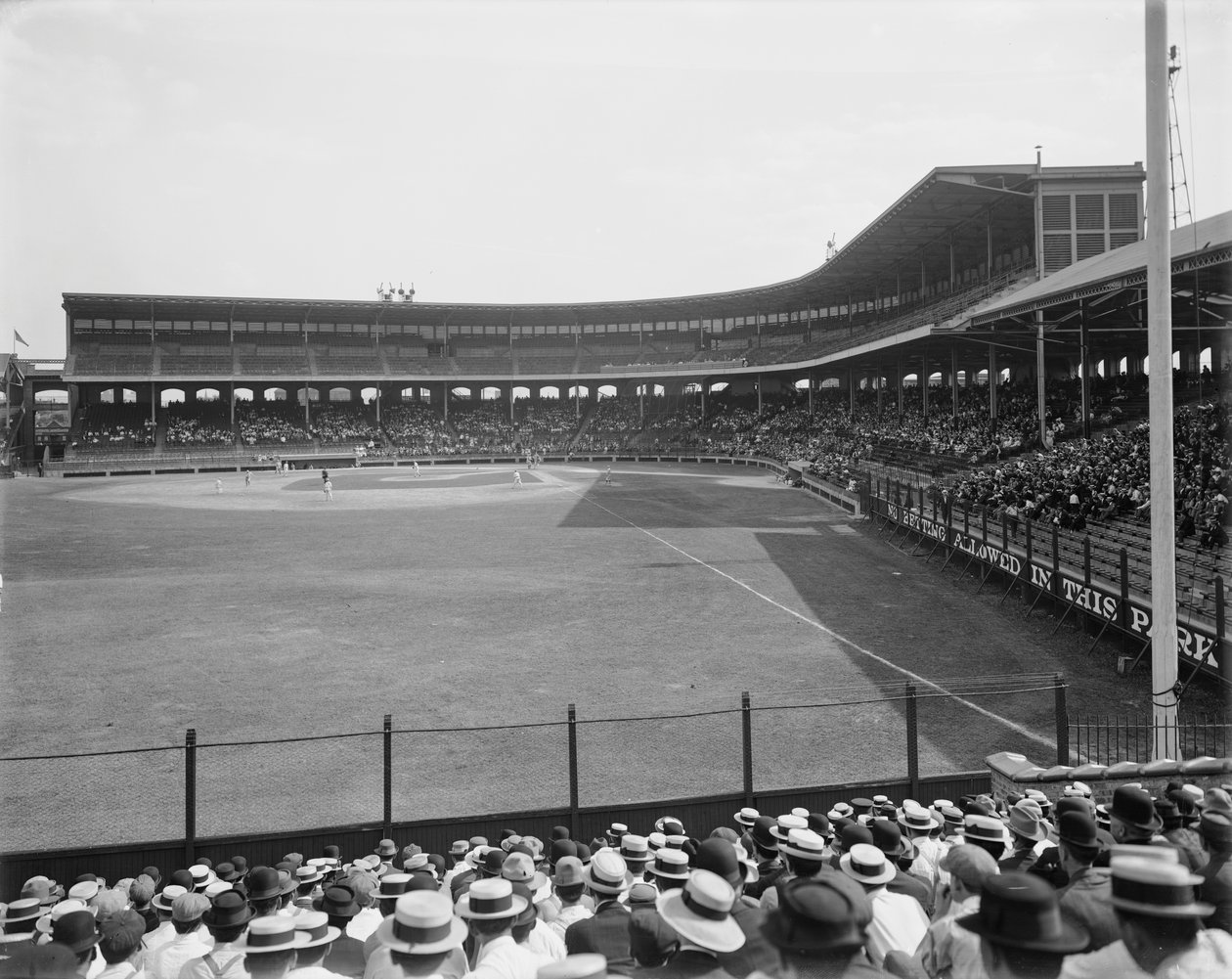 Comiskey Park, Chicago, Illinois, USA, 1910 körül (f/w fotó) alkotó: Barnes and Crosby