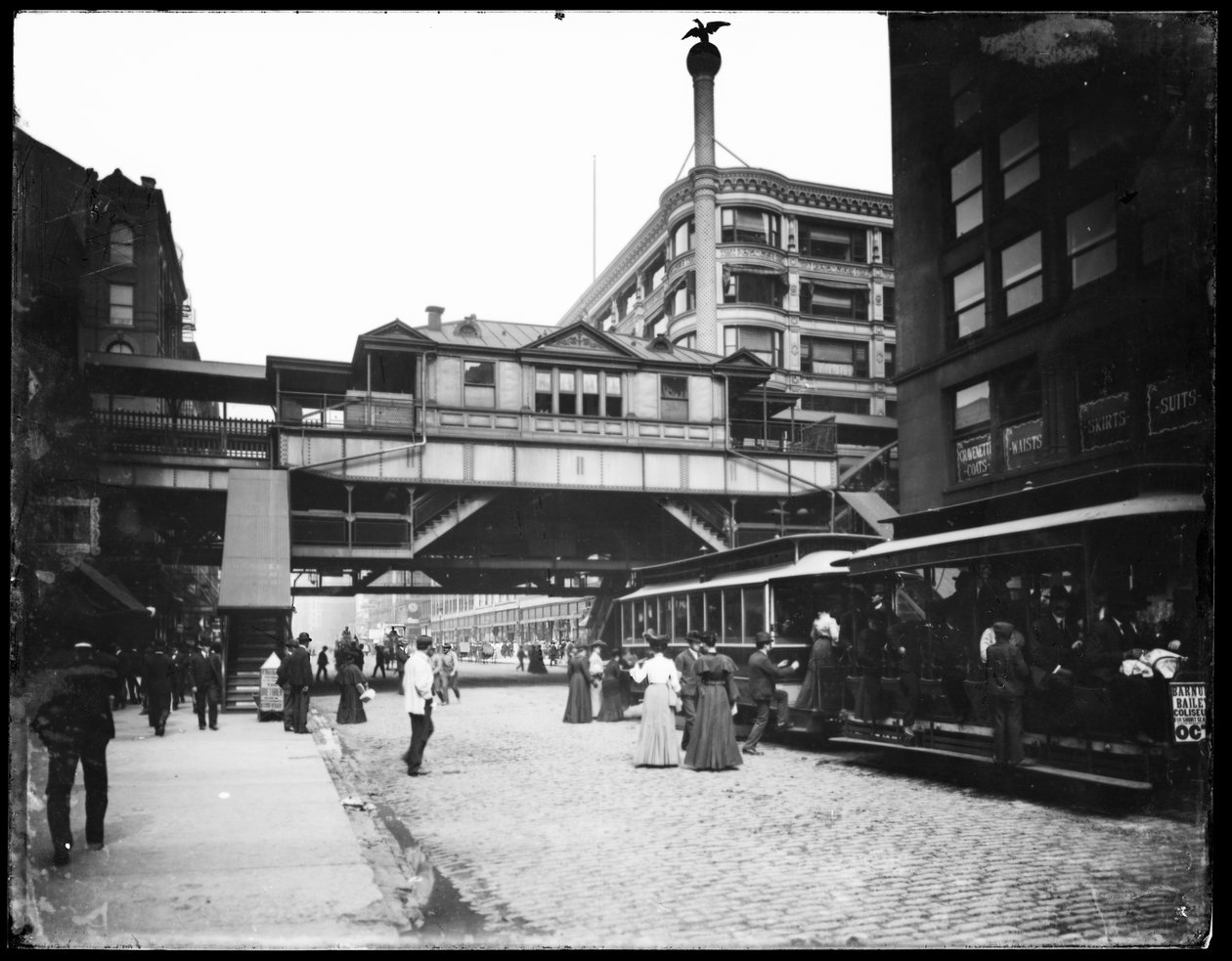 Emelt vasútállomás a State and Van Buren Streets-nél, Chicago, Illinois, USA, 1905 körül (f/w fotó) alkotó: Barnes and Crosby