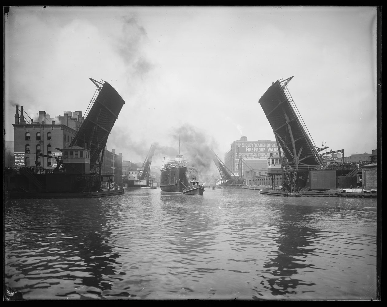 A Pere Marquette utasszállító hajó a Chicago folyón, Chicago, Illinois, USA, 1905 körül (f/w fotó) alkotó: Barnes and Crosby