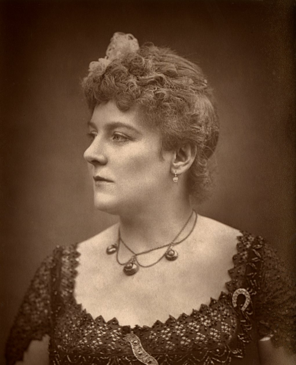 Henrietta Lindley brit színésznő a Jim the Penman című filmben, 1886 alkotó: Barraud