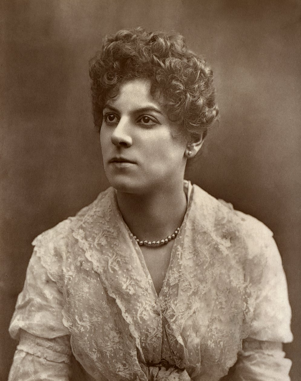 Miss Jessie Millward brit színésznő a The Harbour Lights című filmben, 1886 alkotó: Barraud