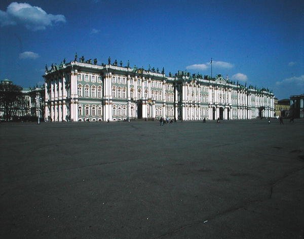 Az Ermitázs homlokzata, 1753-62 alkotó: Bartolomeo Franceso Rastrelli