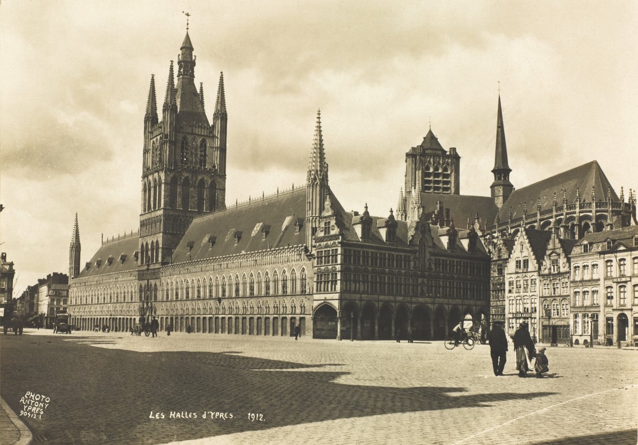 Ypres termei alkotó: Belgian Photographer