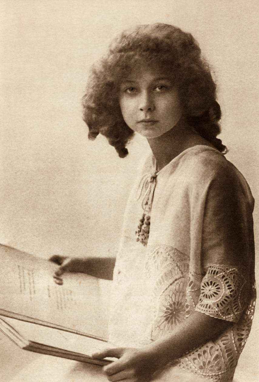 Marie José belga hercegnő, a Marie-Josés hercegnő gyermekkönyvéből, 1916 alkotó: Belgian Photographer