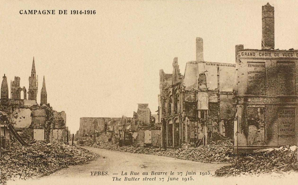 A Rue au Beurre, 1915. június 27 alkotó: Belgian Photographer