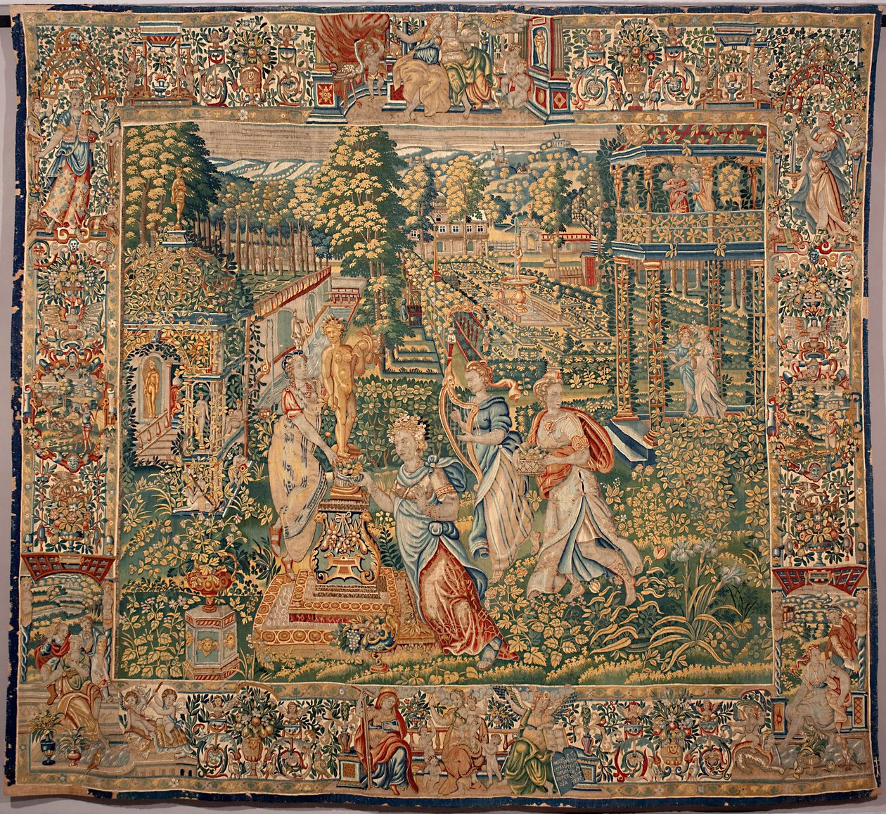 Pomone (Pomona) gyümölcsnimfa ajándékai Brüsszeli gyártók kárpitja. 16. századi gének, Musei di Strada Nuova alkotó: Belgian School