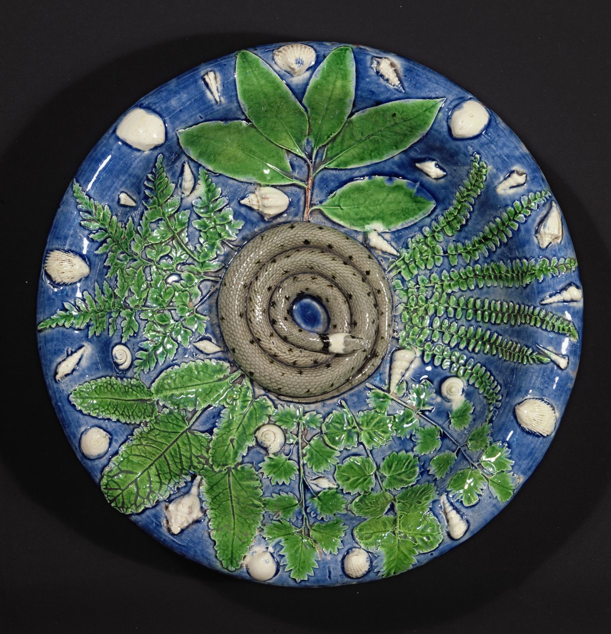 Edény, Palissy Ware (ólommázas cserépedény) alkotó: Bernard Palissy