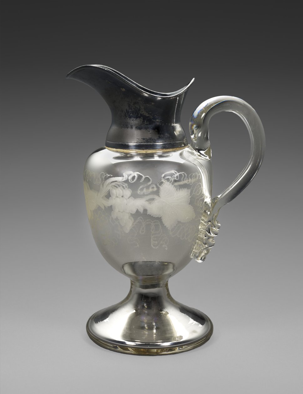 Kancsó, c. 1865-1871 (ezüstös üveg, ezüst tányér, parafa, papír) alkotó: Boston Silver Glass Company