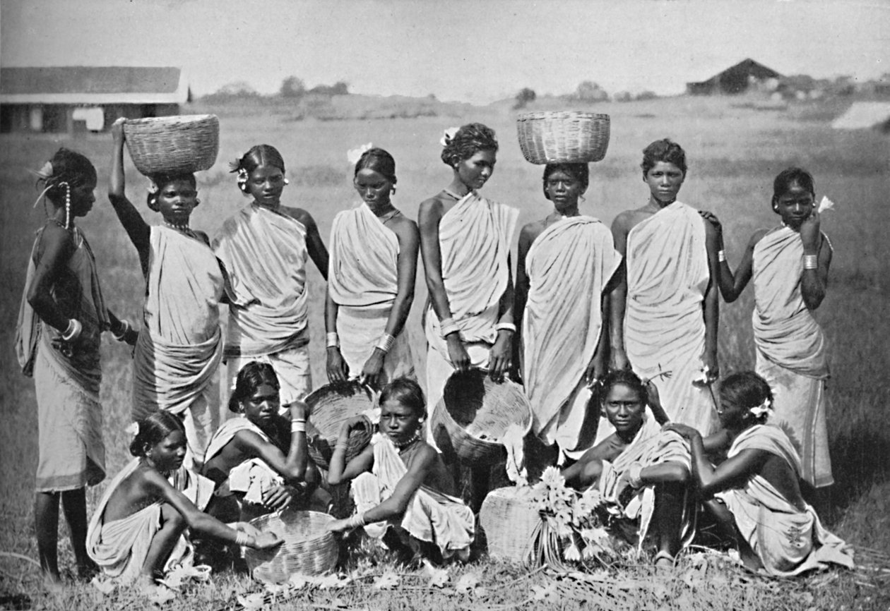 Kol lányok csoportja, 1902 alkotó: Bourne and Shepherd