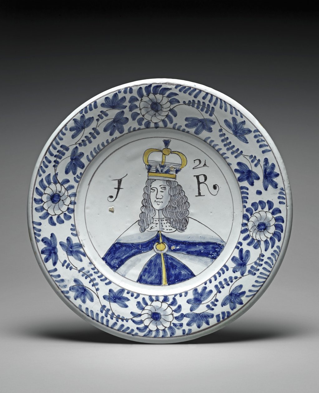 Tányér, II. Jakab, 1685-88 körül (ónmázas cserépedény) alkotó: Brislington Pottery