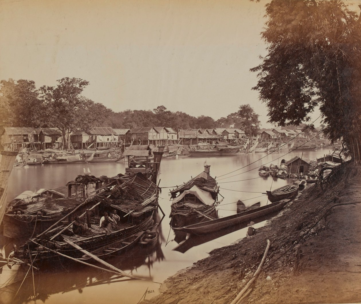 Egy holtág, Mandalay alkotó: British Photographer