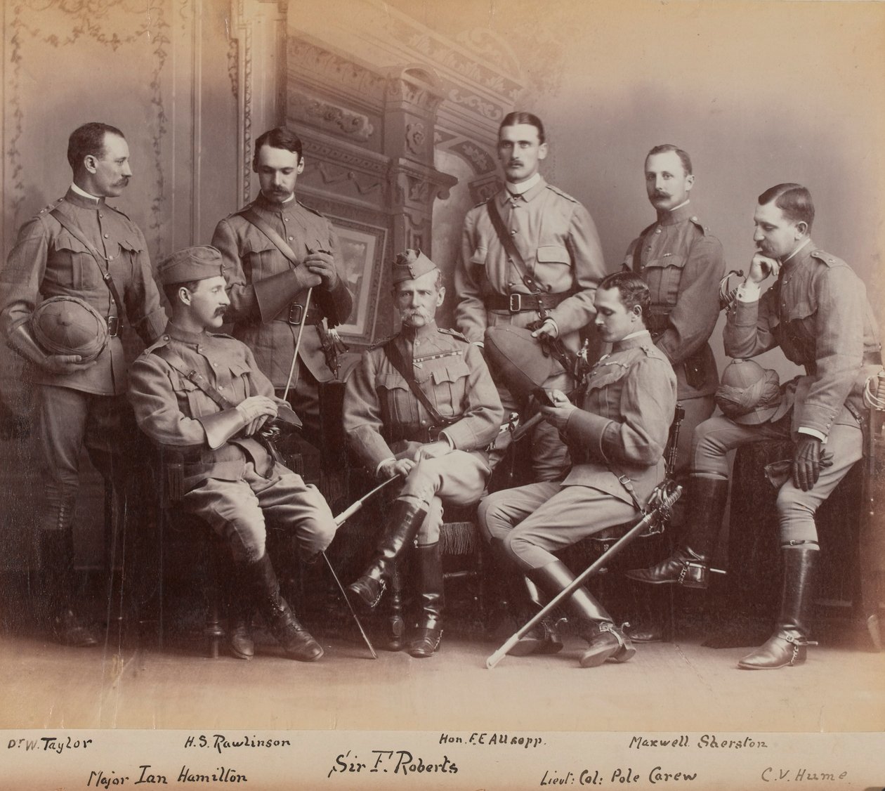 Sir Frederick Sleigh Roberts a tiszteivel alkotó: British Photographer