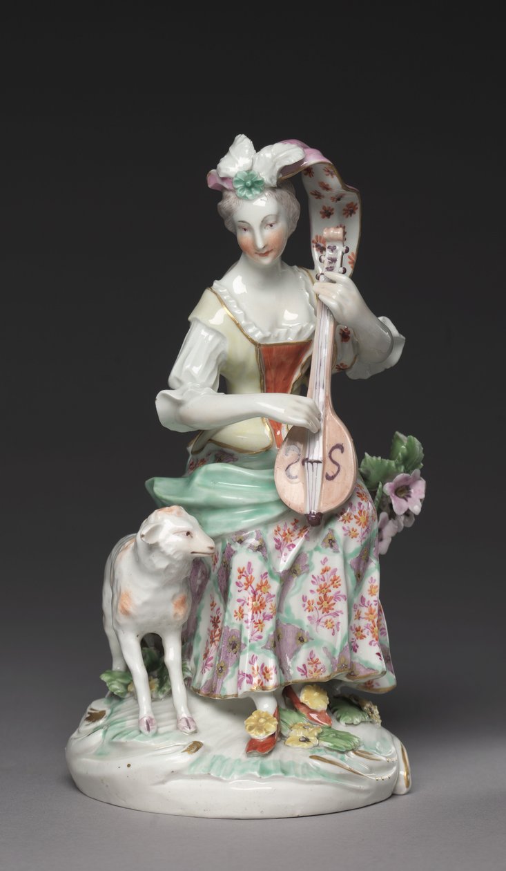Ülő zenész, Derby Porcelángyár, 1765 körül (lágypaszta porcelán) alkotó: British School