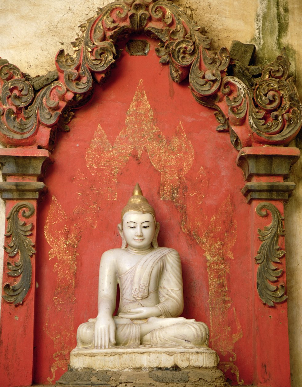 Ülő Buddha meditációban (alabástrom) alkotó: Burmese School
