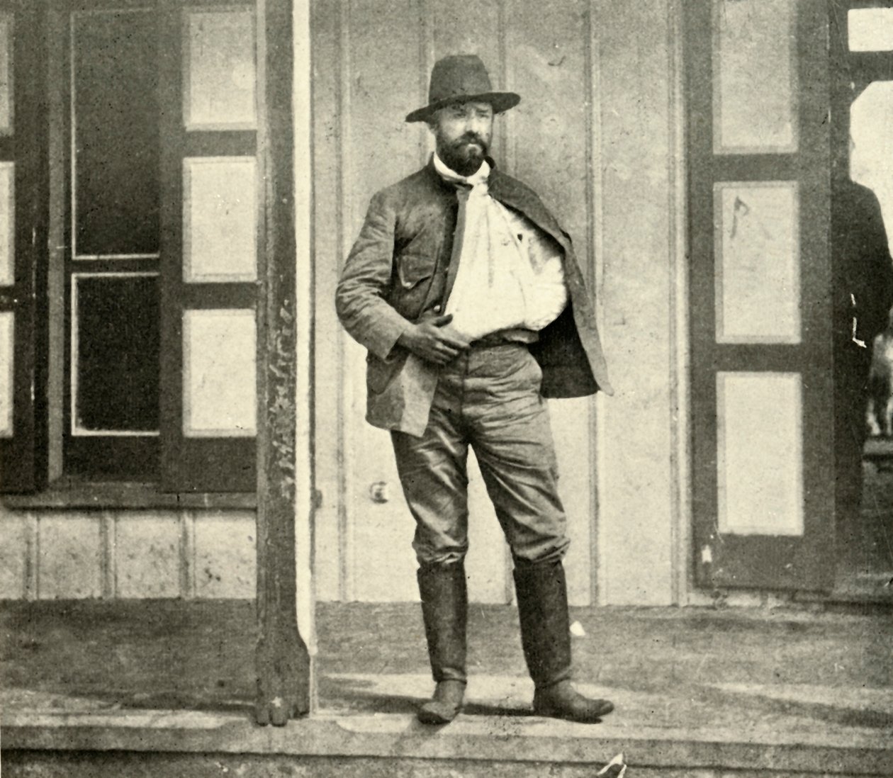 Creelman, közvetlenül azután, hogy leszállt a lóról..., spanyol-amerikai háború, 1898. július 4., 1899. alkotó: Burr McIntosh