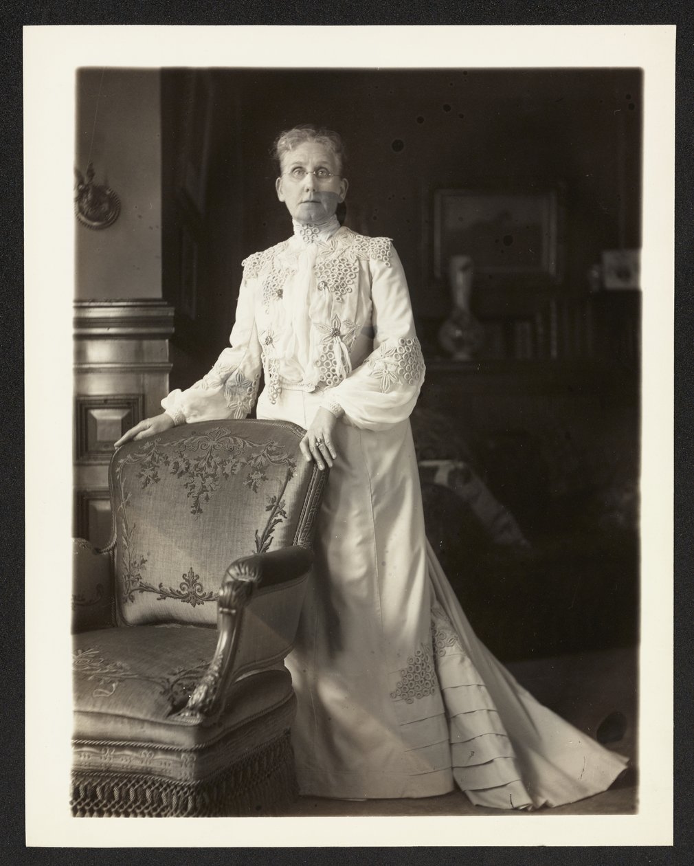 Mrs. John Arbuckle, 1900-1910 körül alkotó: Burr William McIntosh