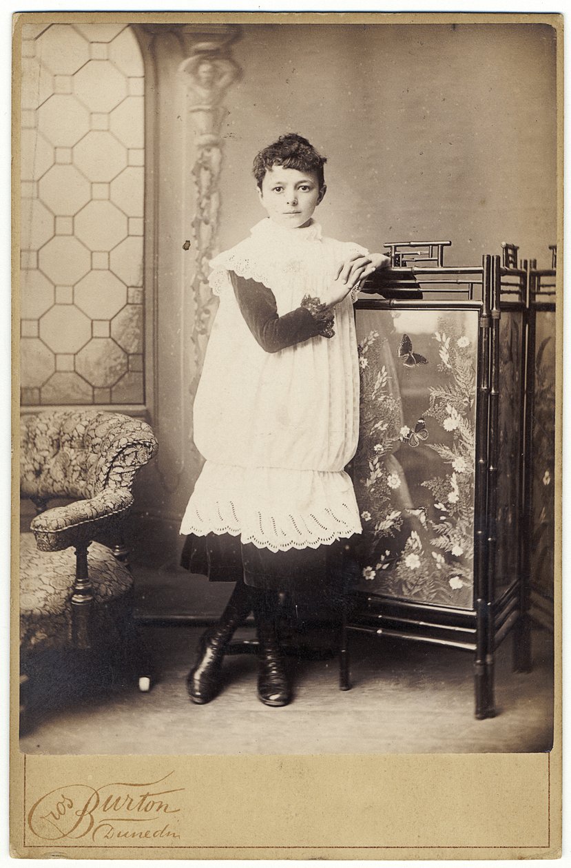 Portré, 1888 (albumnyomat) alkotó: Burton Brothers Studio