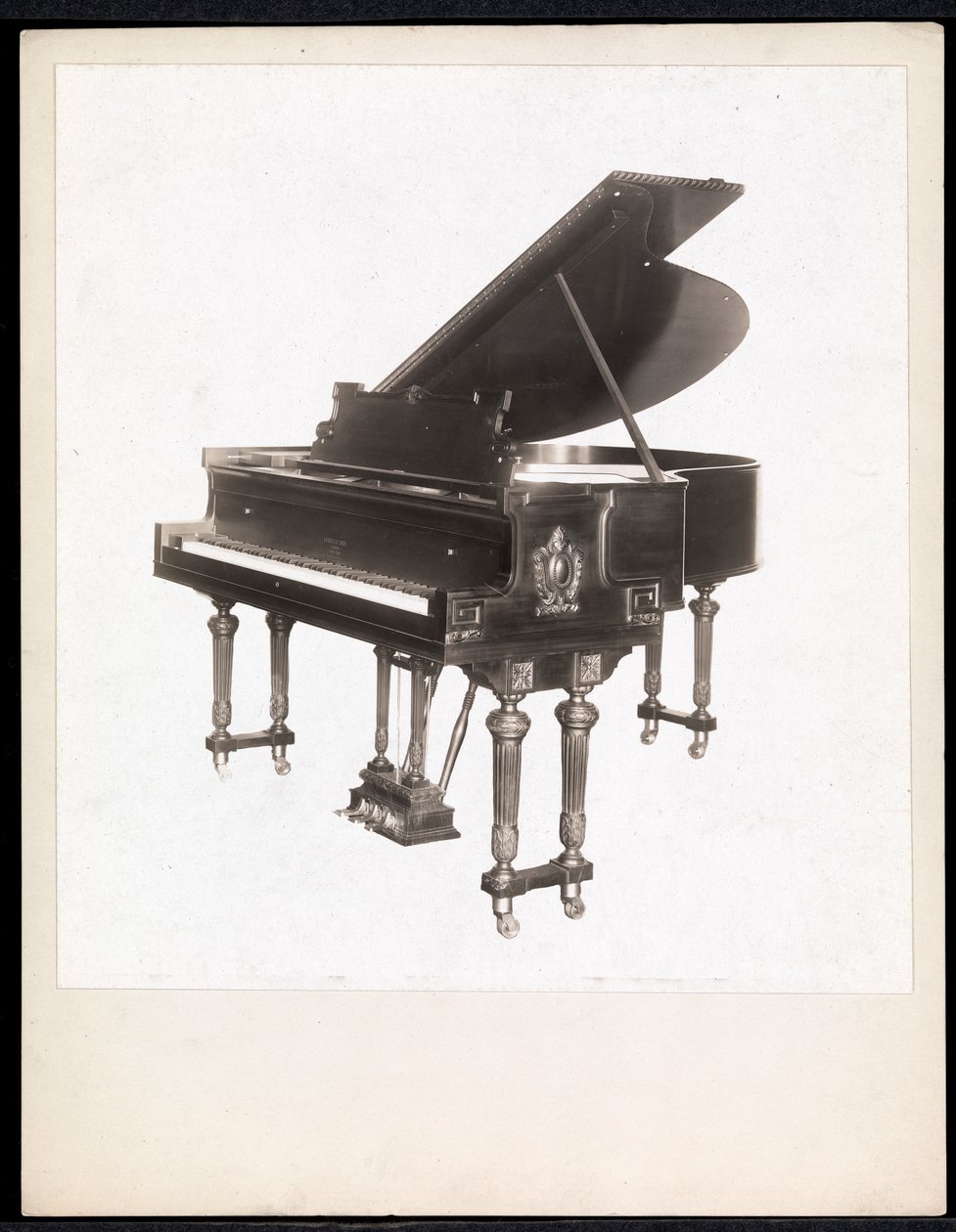 A Krakauer Piano Co. zongora, New York, 1895-1915 között (ezüst zselatinos nyomat) alkotó: Byron Company
