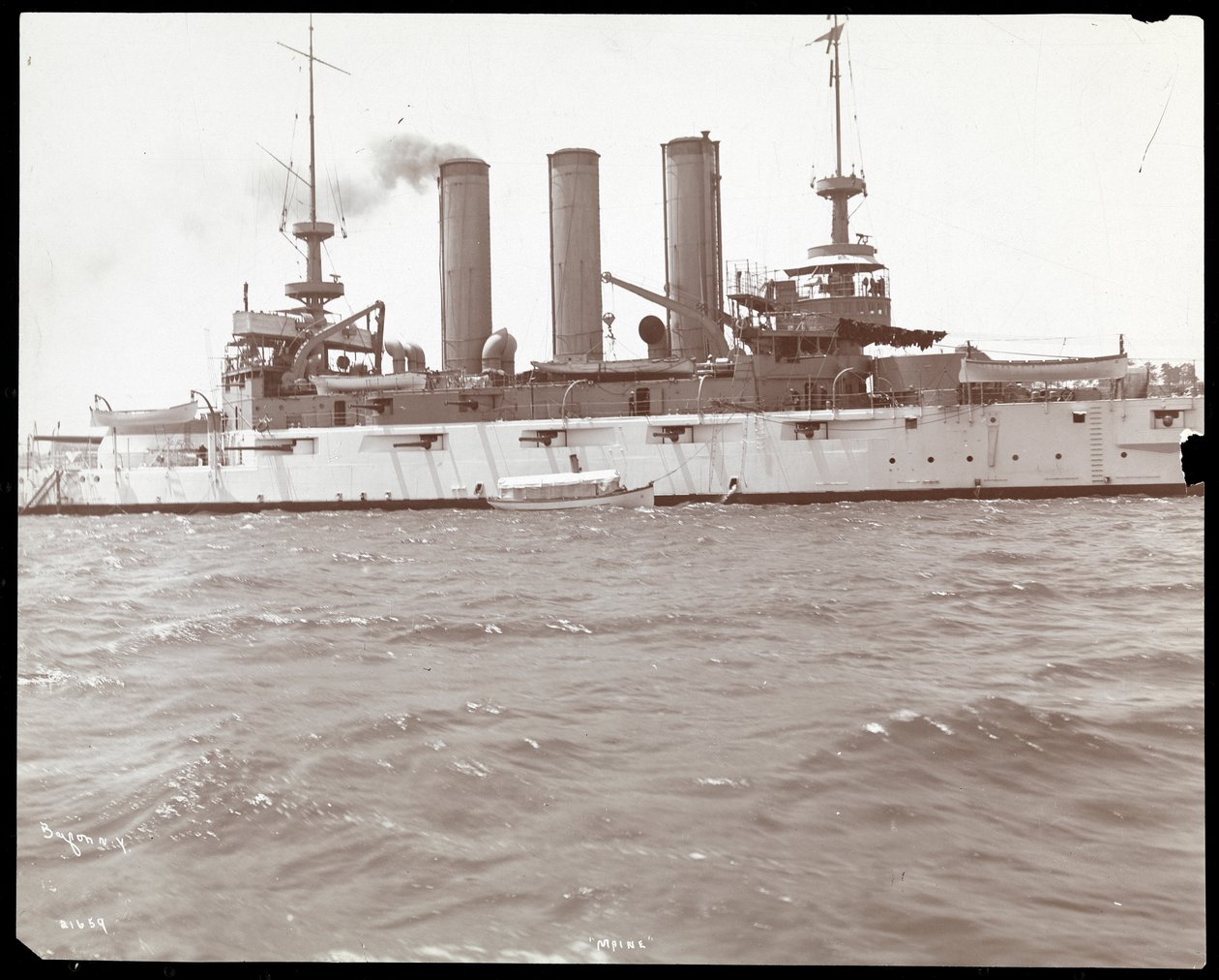 Az Egyesült Államok széles oldalnézete Maine, 1906 (ezüst zselatin nyomat) alkotó: Byron Company