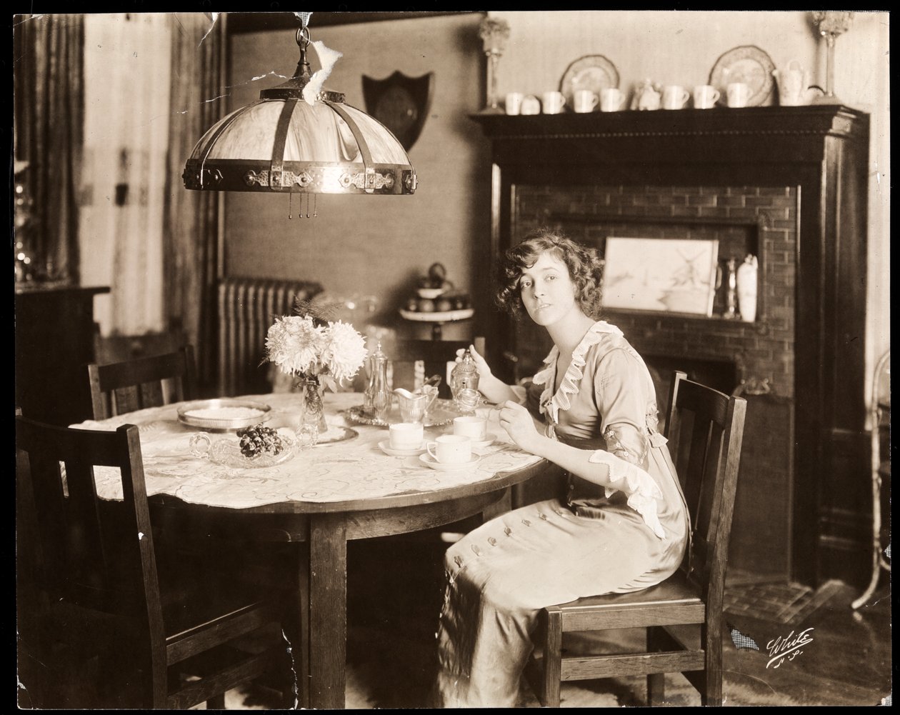 Elsie Janis, 1900-20 (ezüst zselatin nyomat) alkotó: Byron Company