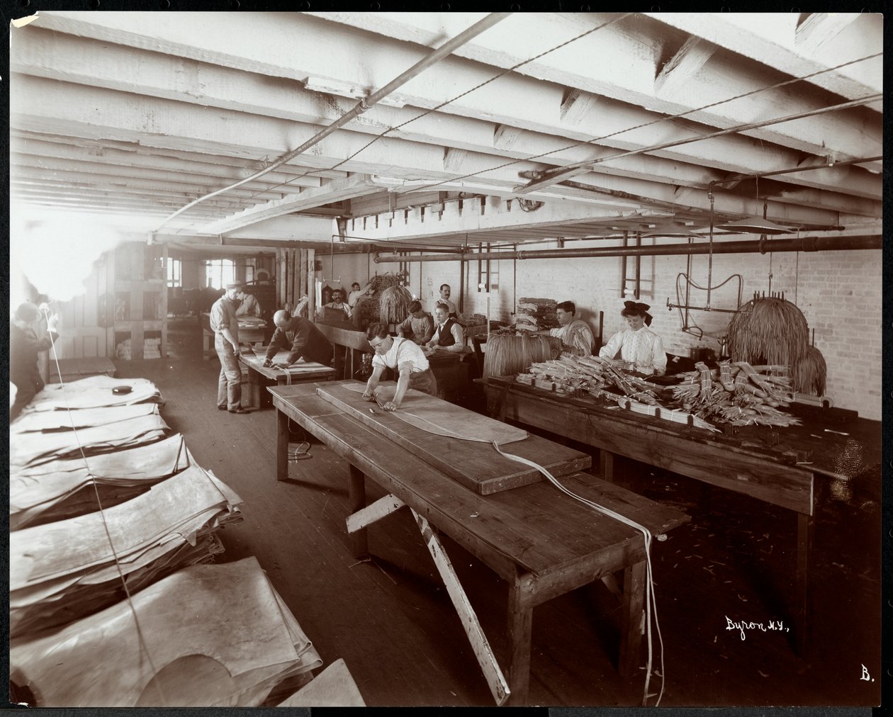 A New York-i Leather Belting Co. belső képe, New York, 1906 (ezüst zselatin nyomat) alkotó: Byron Company