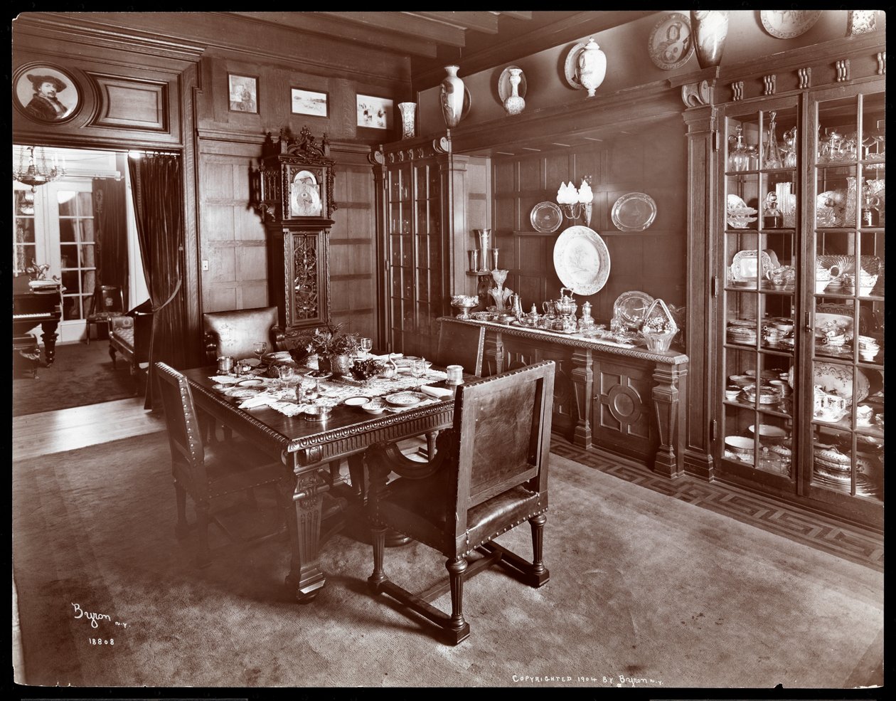 Lillian Russell rezidenciájának étkezője, New York, 1904 (ezüst zselatin nyomat) alkotó: Byron Company