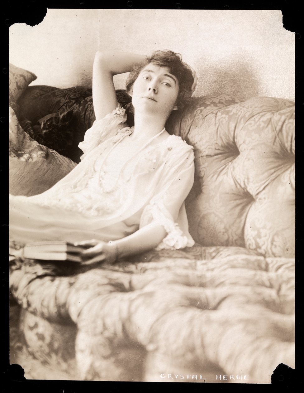 Crystal Herne, 1895-1915 (ezüst zselatin nyomat) alkotó: Byron Company