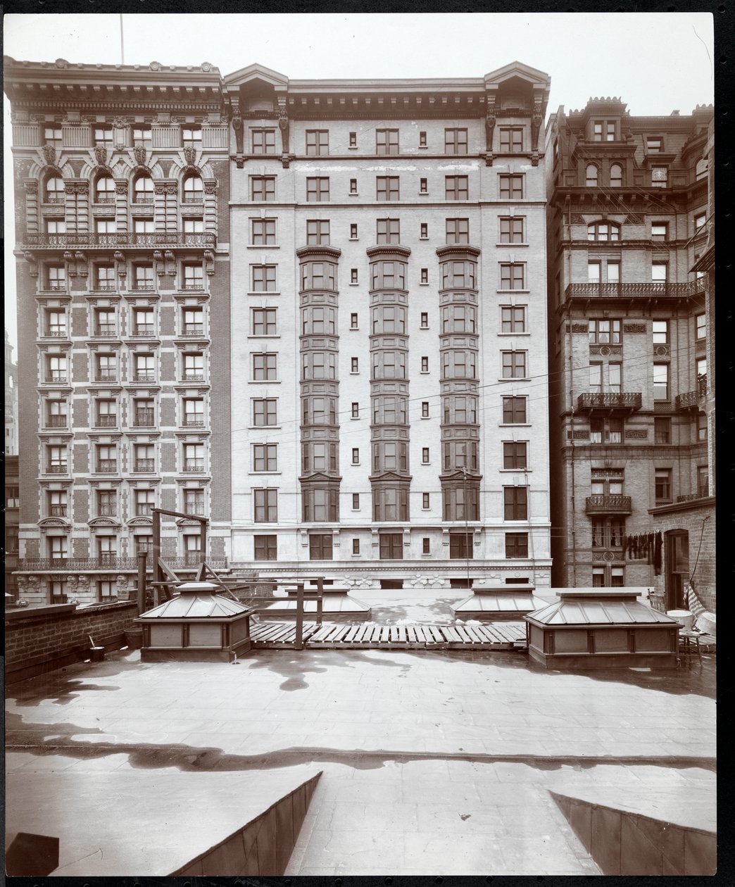 The Hotel Prince George, 14 East 28th Street, New York, 1905 körül (ezüst zselatin nyomat) alkotó: Byron Company