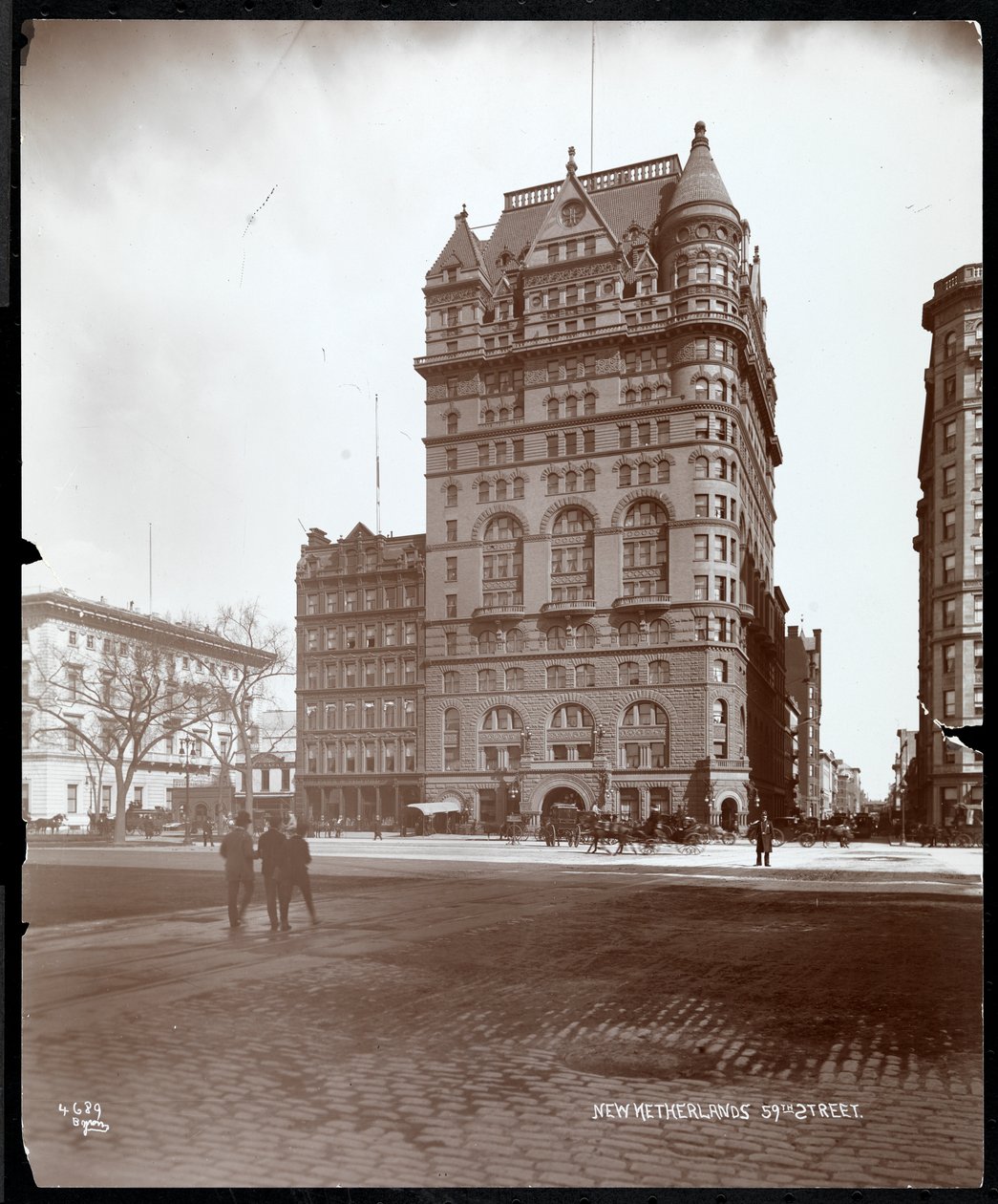 The New Netherland Hotel, 5th Avenue és 59th Street, New York, 1898 (ezüst zselatin nyomat) alkotó: Byron Company