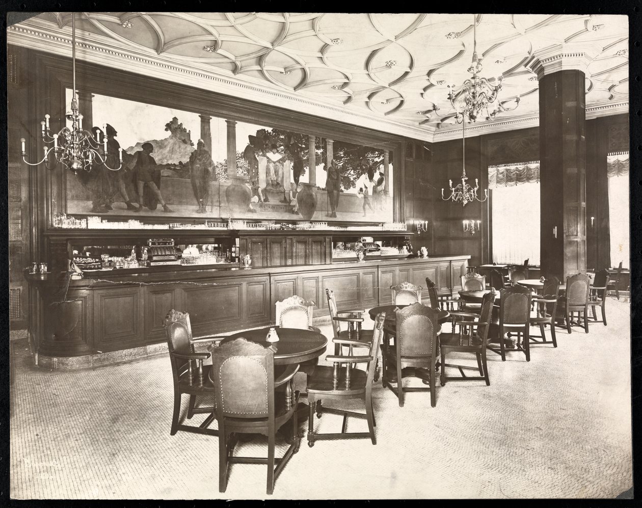 Az Old King Cole bár a Hotel Knickerbockerben, 1906 (ezüstzselatinos nyomat) alkotó: Byron Company