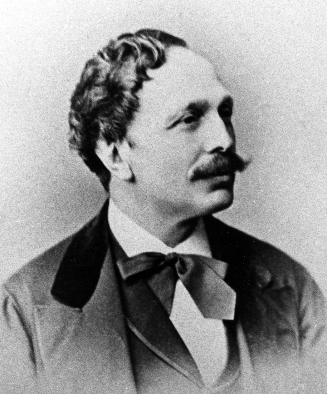 Carte-de-visite Marius Petipa, 1860-70-es évek, kétoldalas fotó alkotó: C. Bergamasco