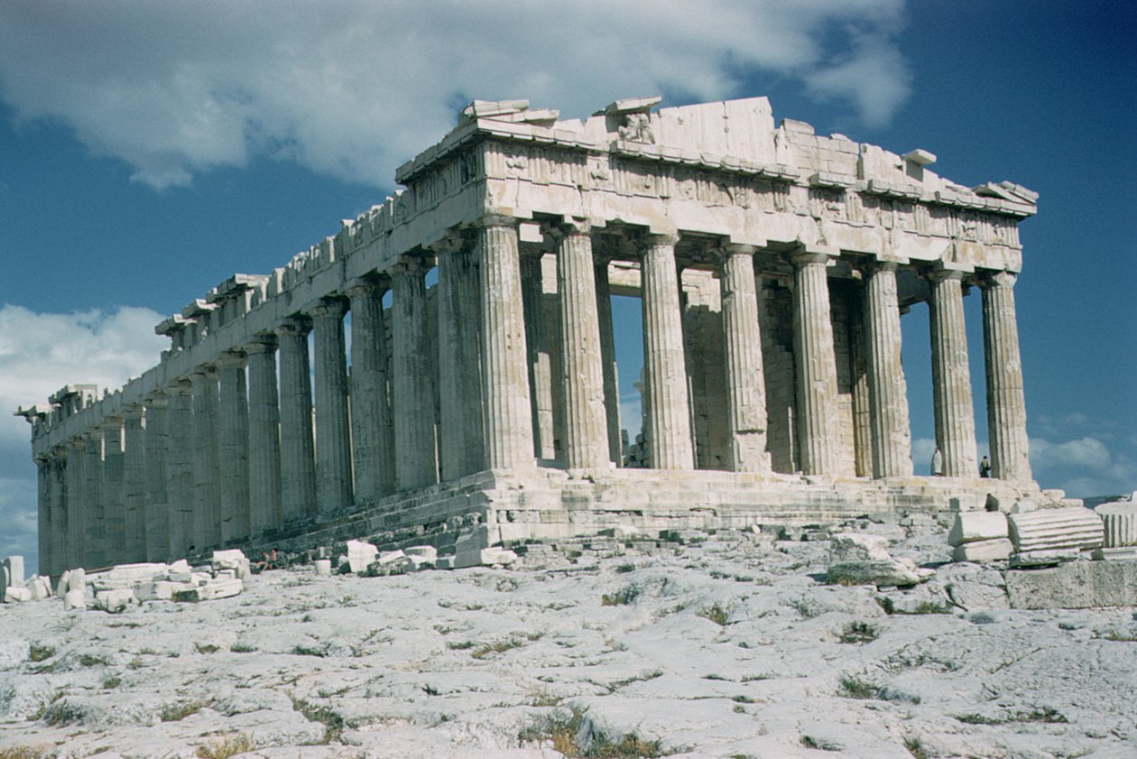 A Parthenon, i.e. 447-432 között épült alkotó: Callicrates and Ictinus