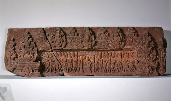A Linga eredetének mítoszát és egy király megkoronázását ábrázoló karzat, 2-7. század (homokkő) alkotó: Cambodian Cambodian