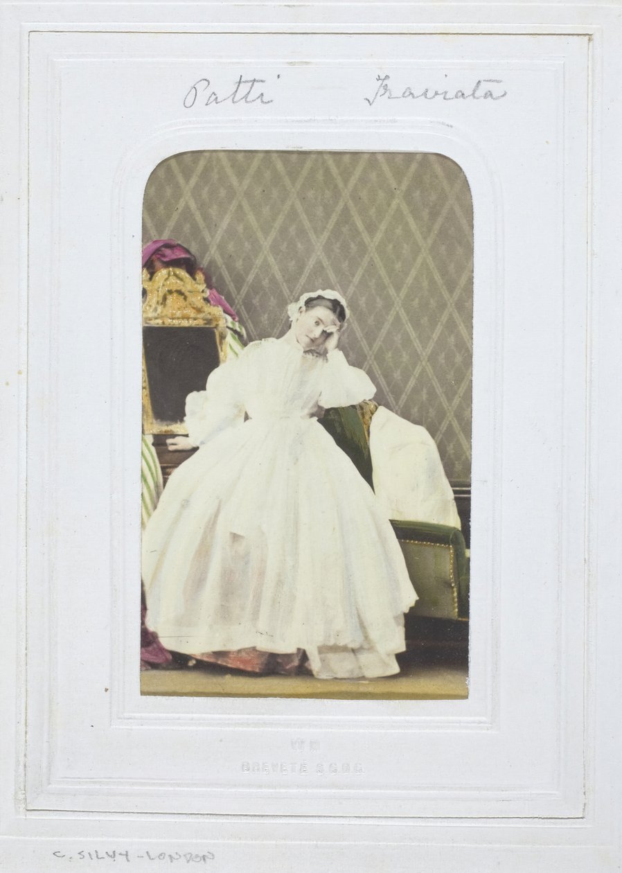 Adelina Patti, Traviata, 1860-69. alkotó: Camille Silvy