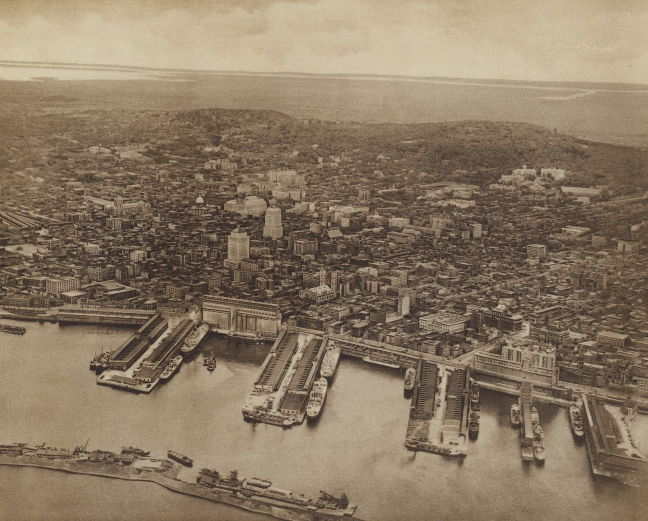 Montreal általános látképe, észak felé nézve (fekete-fehér fotó) alkotó: Canadian Photographer