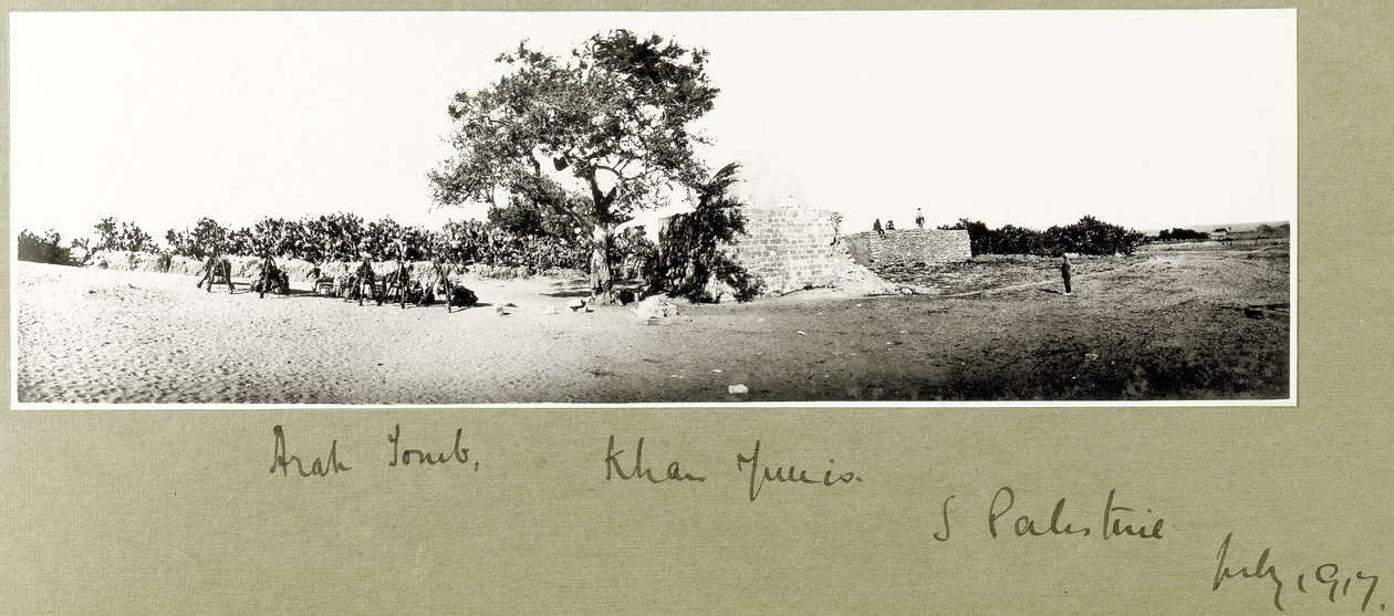 Arab sír, Khan Yunis, Dél-Palesztina, 1917. július alkotó: Capt. Arthur Rhodes