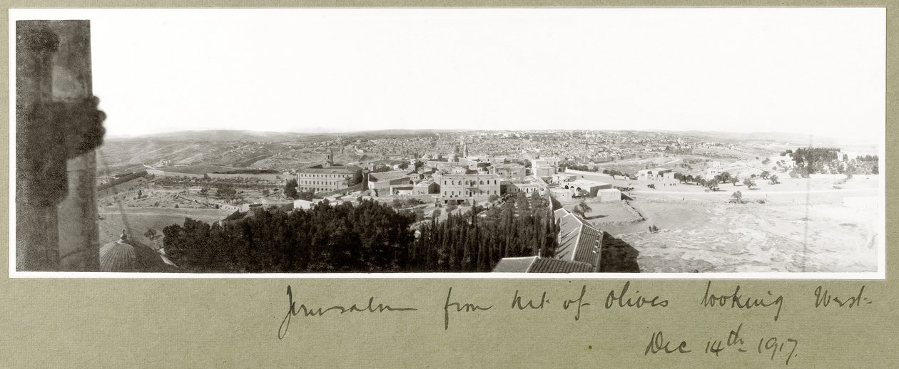 Jeruzsálem az Olajfák hegyéről nyugatra nézve, 1917. december 14 alkotó: Capt. Arthur Rhodes
