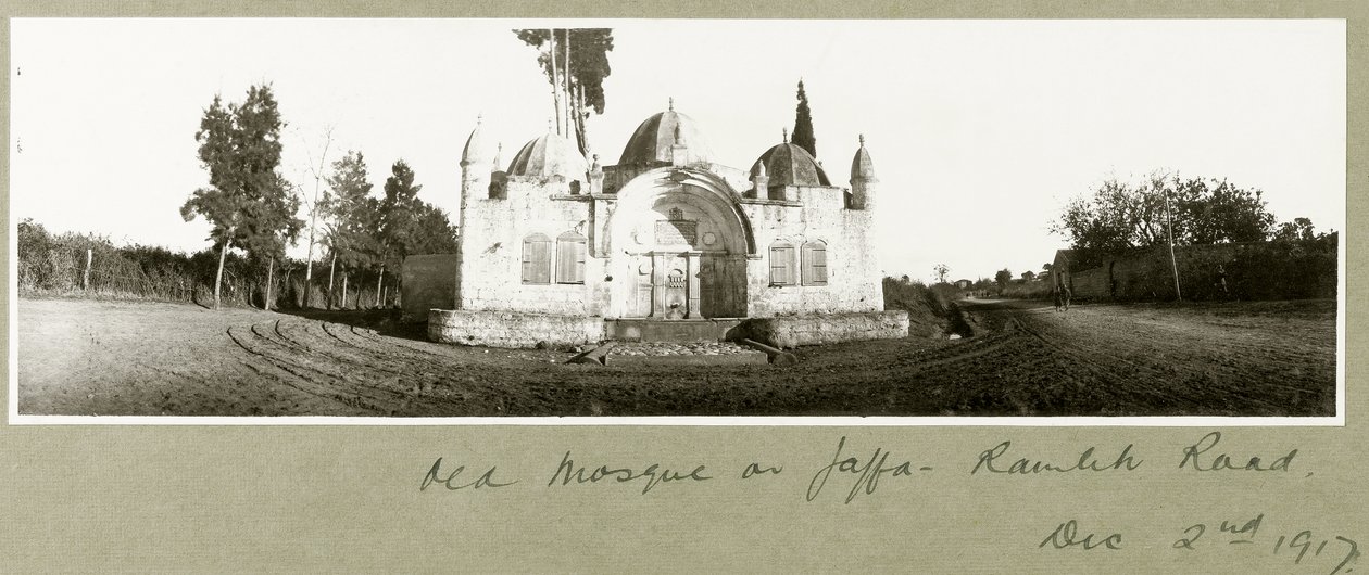 Régi mecset a Ramleh úton, Jaffában, 1917. december 2 alkotó: Capt. Arthur Rhodes
